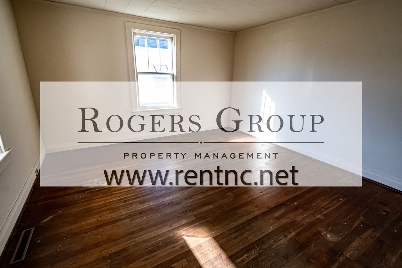 325 Alexander Ave - Photo 3 of 6