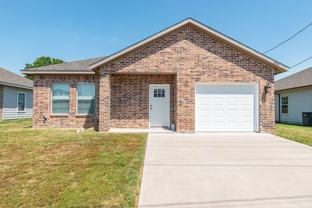 2505 Carver St - Photo 1 of 1
