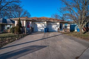 featured image of 1423 W Rainey St