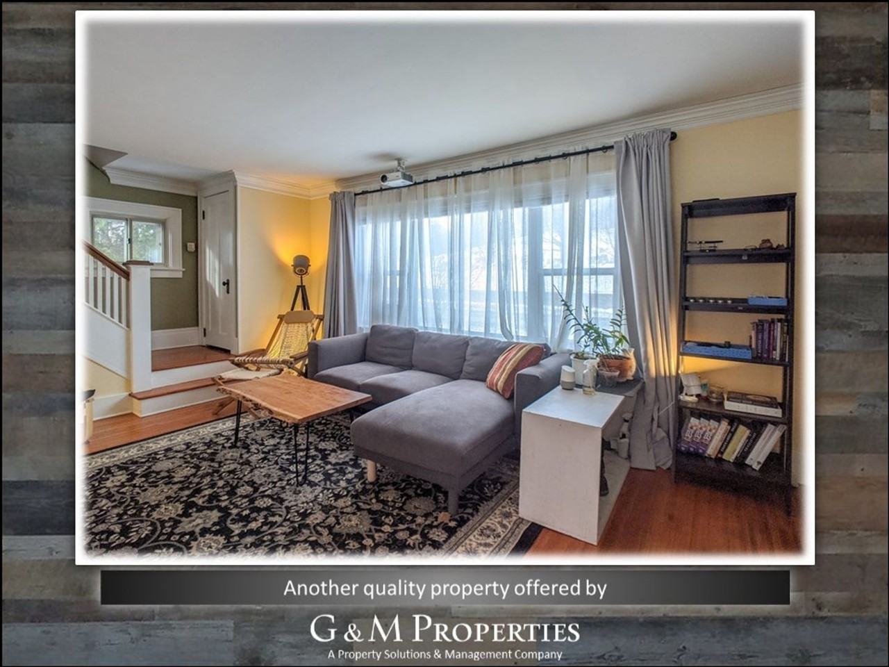 950 Mount Hope Ave - Photo 3 of 30