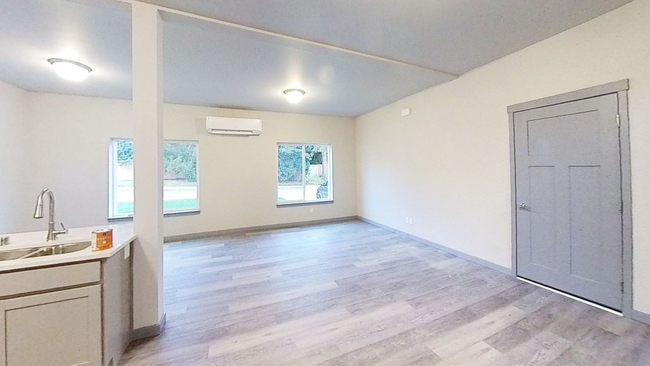 511 York St - Photo 6 of 16