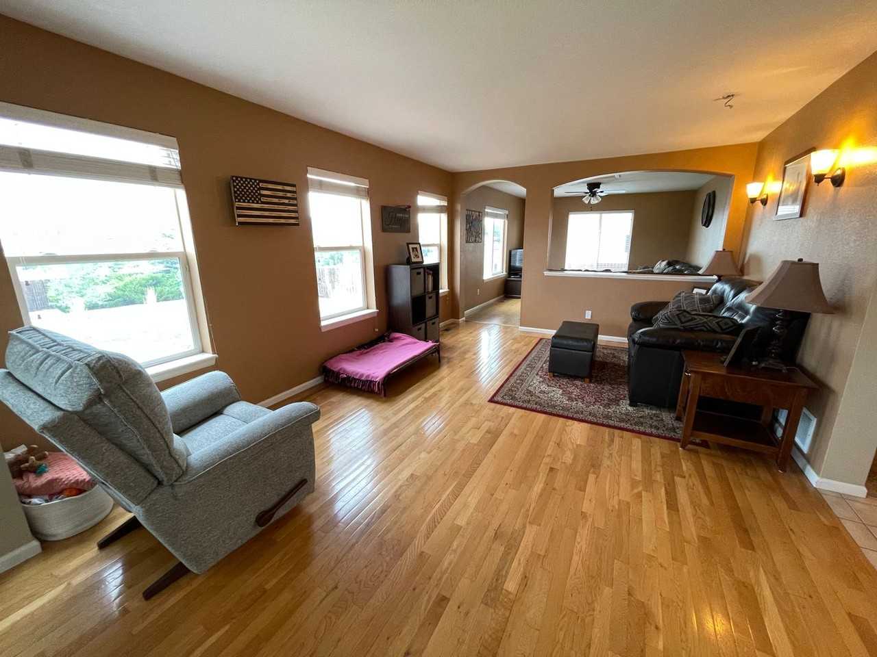 17170 Park Trail Dr - Photo 3 of 16