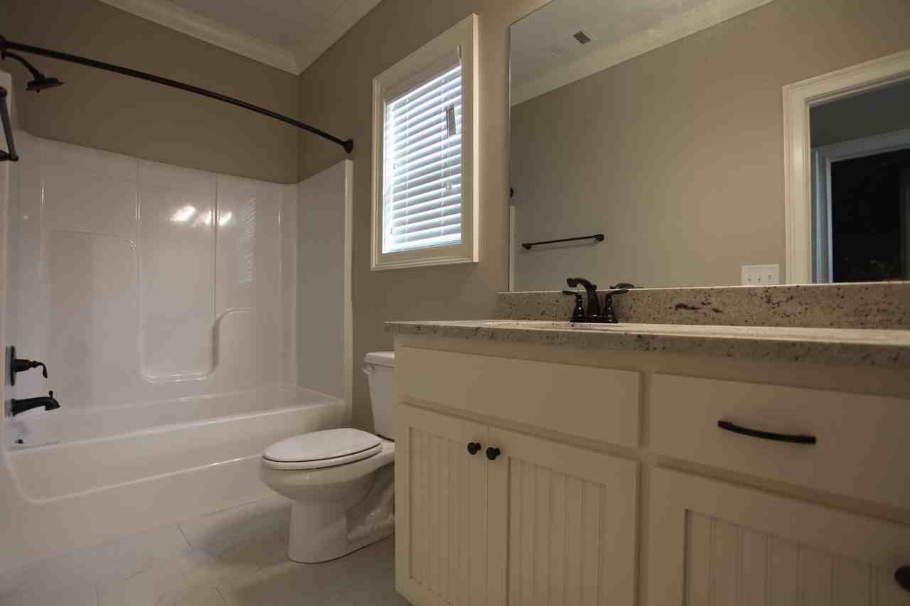 1090 Runningvine Ln - Photo 3 of 12