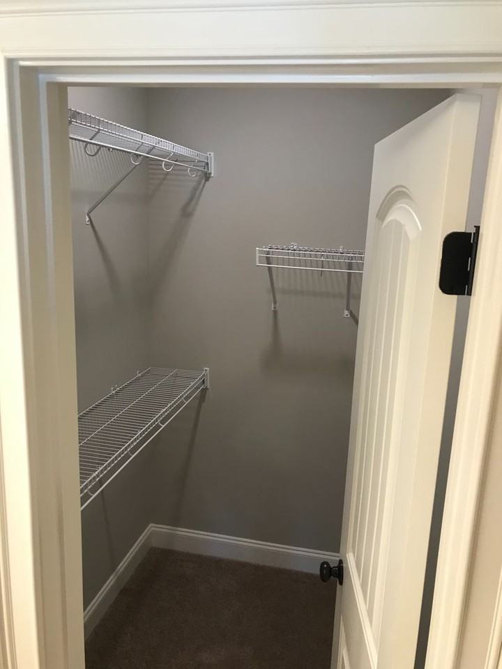 1100 Runningvine Ln - Photo 6 of 24