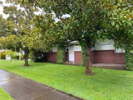 featured image of 2355 Polk St