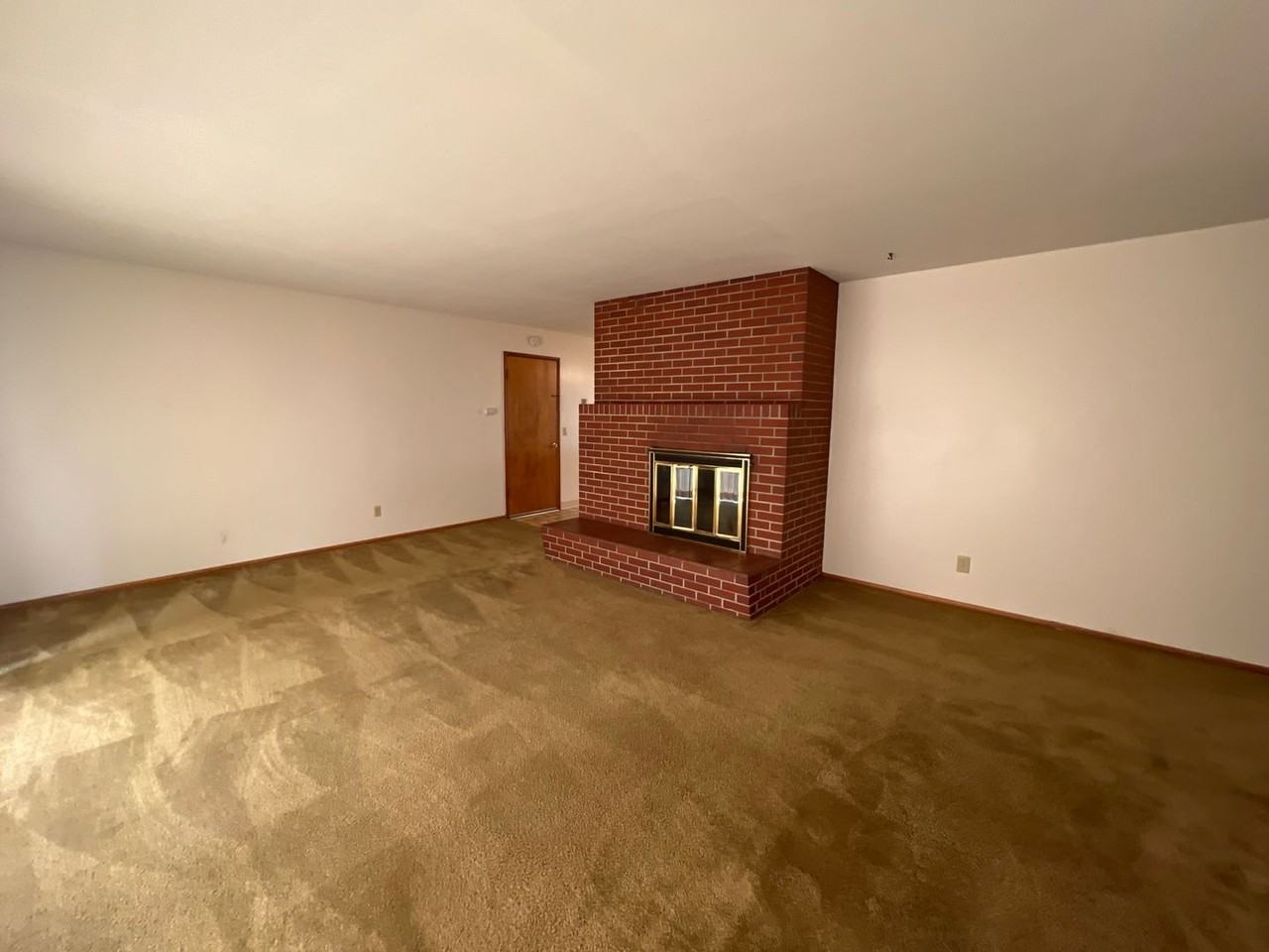 2355 Polk St - Photo 3 of 21