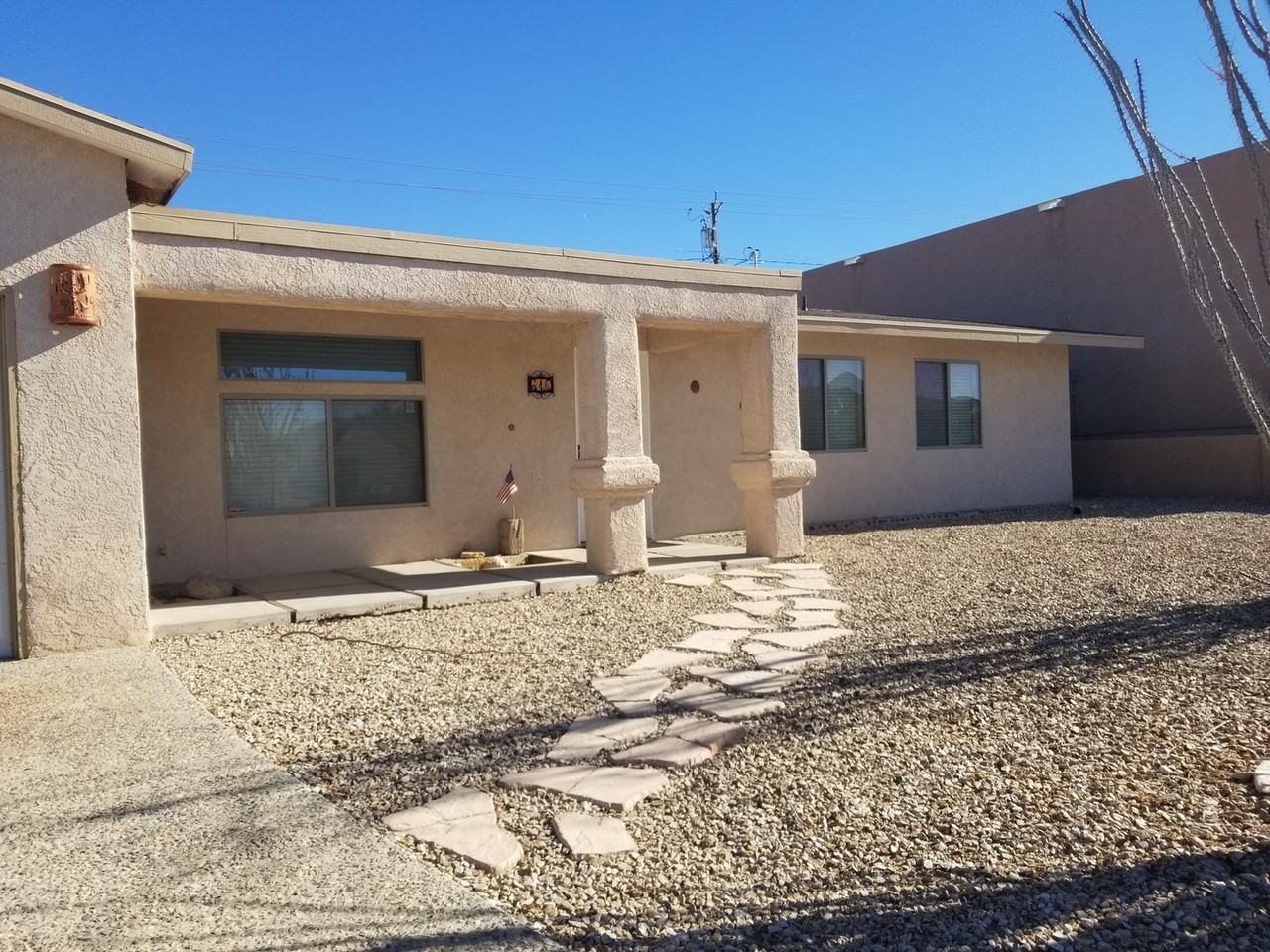 610 Manzanita Dr - Photo 4 of 36