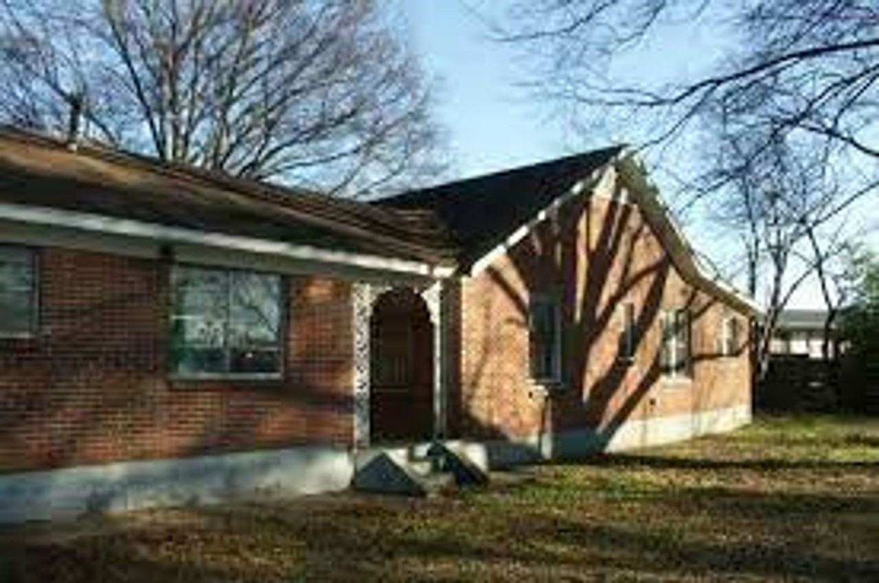 1379 Ferguson - Photo 2 of 2