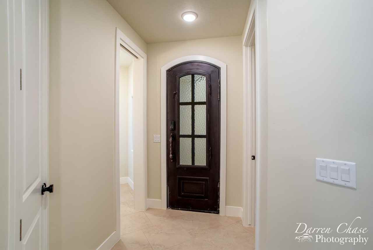 131 N 240 E - Photo 7 of 27