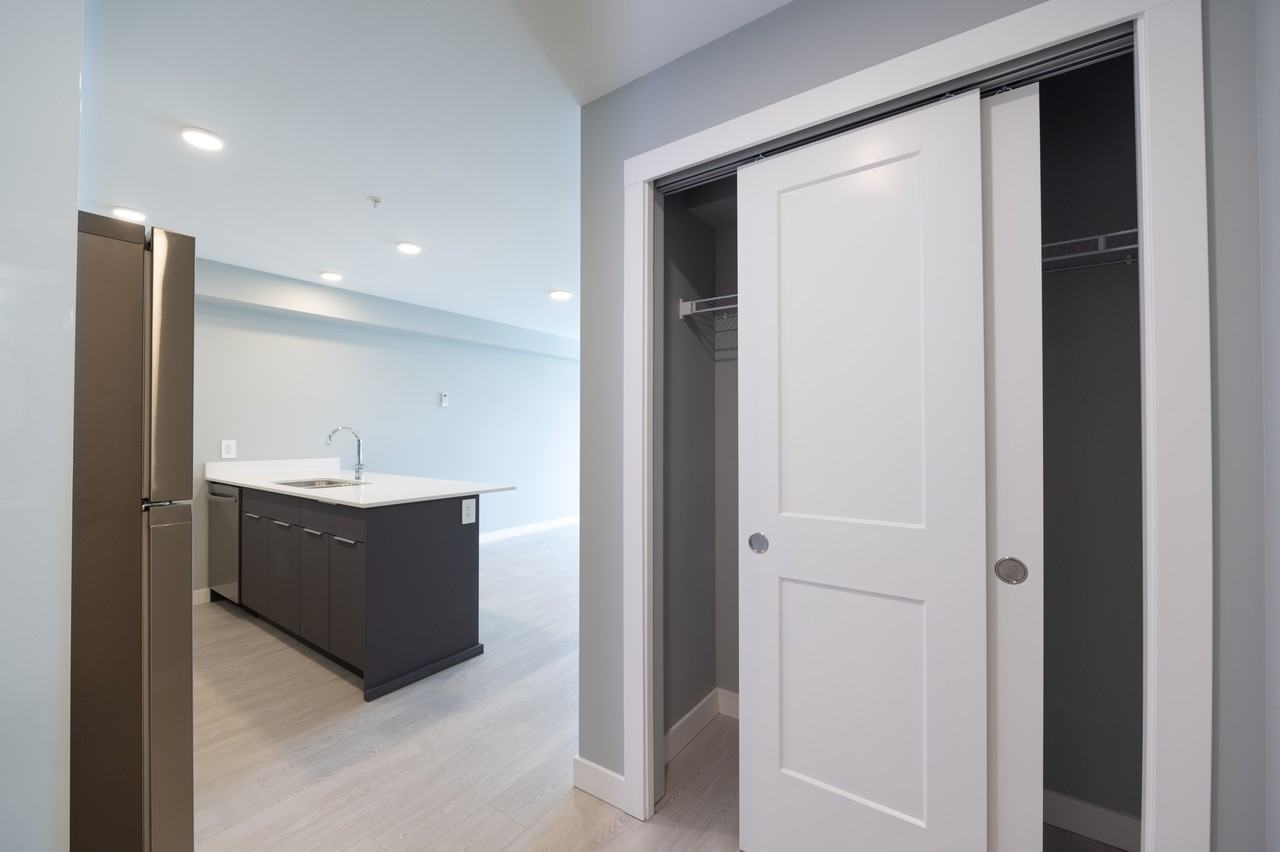 Seaboard - Photo 5 of 17