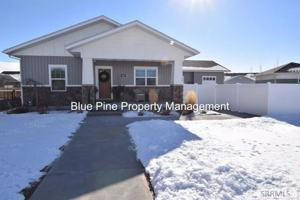 featured image of 705 Birmingham Ln