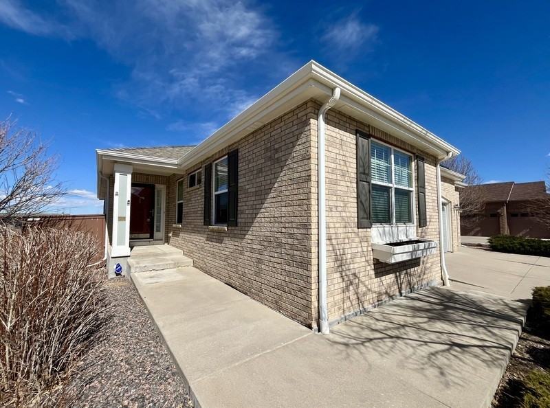 23687 E Bellewood Dr - Photo 3 of 46