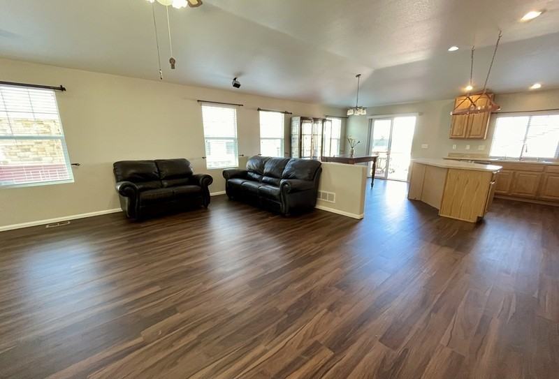 23687 E Bellewood Dr - Photo 7 of 46