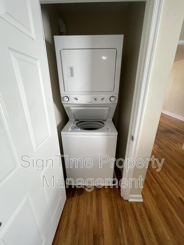 28 E Franklin St - Photo 4 of 11