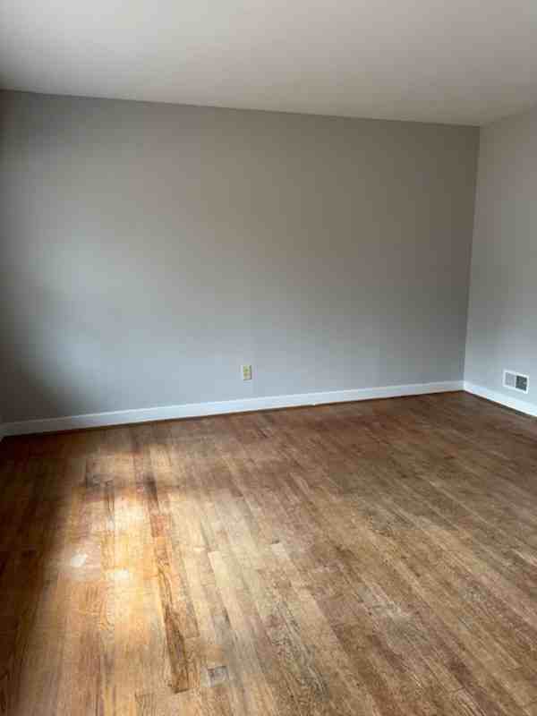 1844 Winsor Hills Dr - Photo 2 of 19