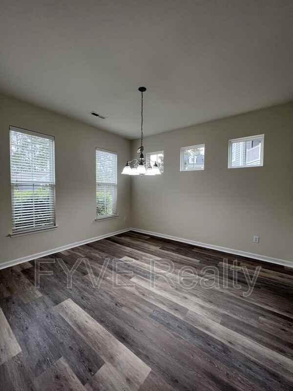 154 Old Jackson Rd - Photo 3 of 23