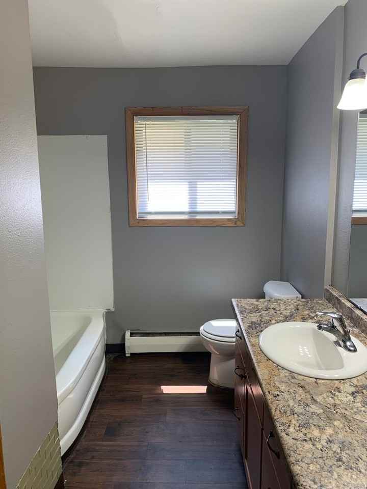 College Park Apartments - Photo 6 of 25
