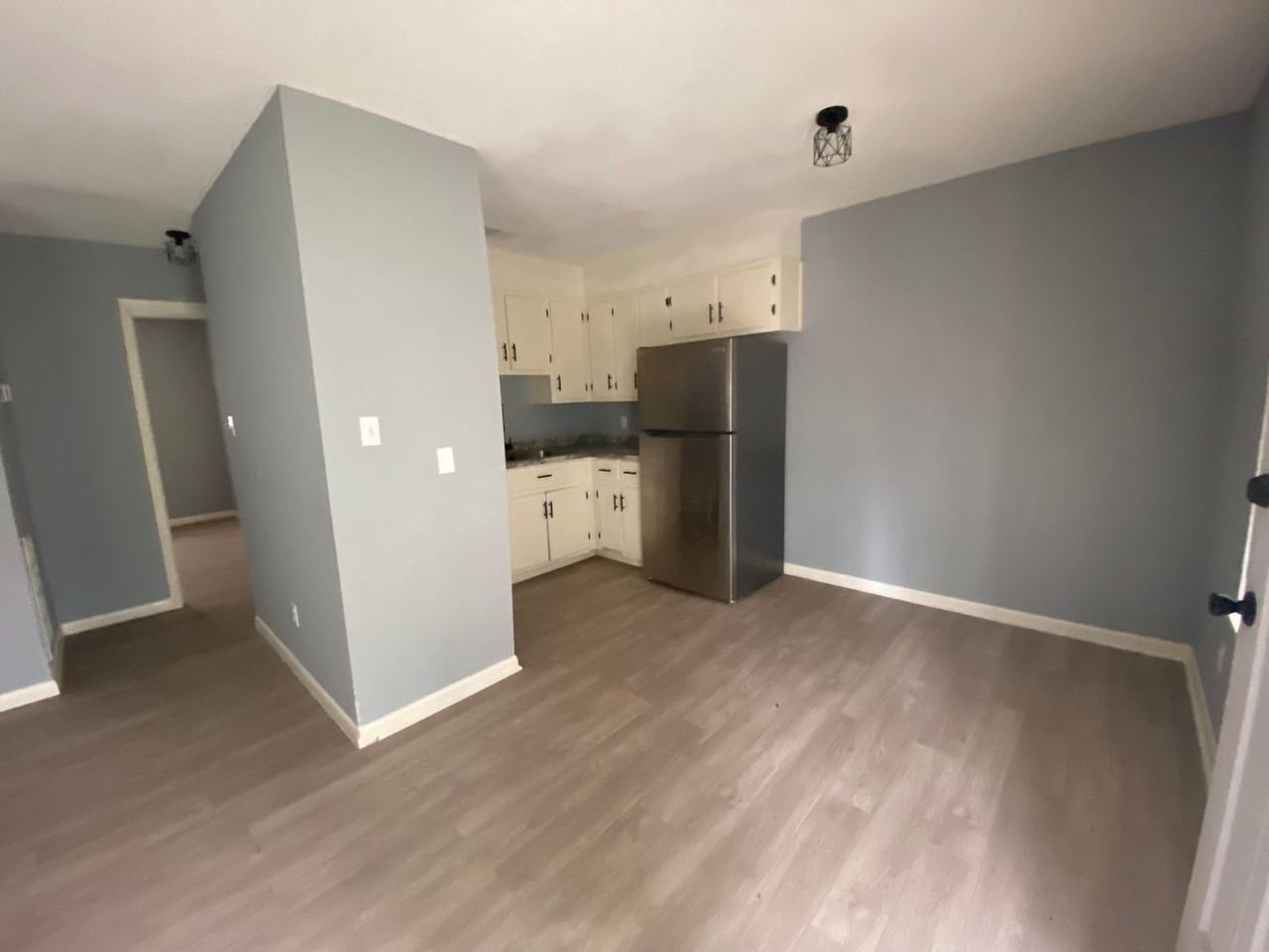 Audrey Garden Apartments - Photo 7 of 10