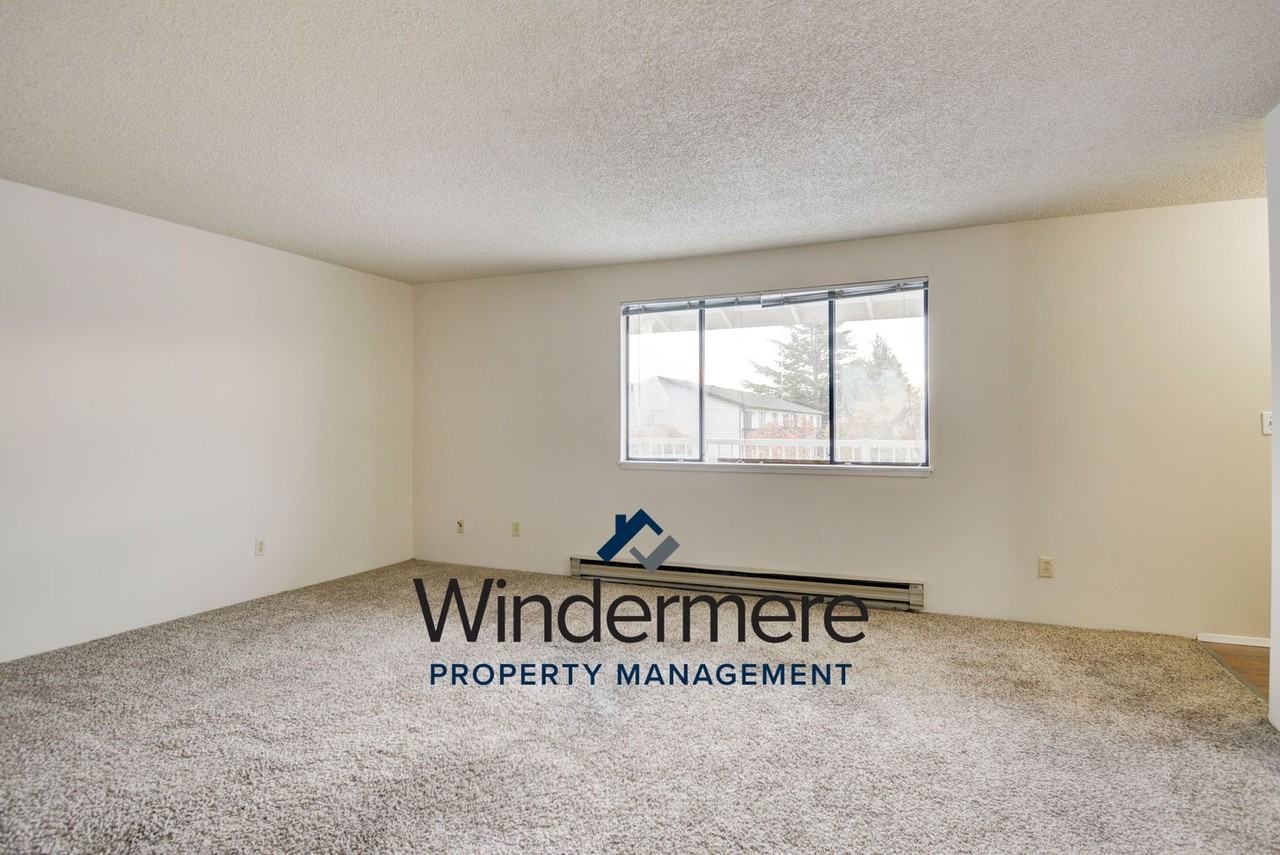 310 Se Midway Blvd #207 - Photo 6 of 16