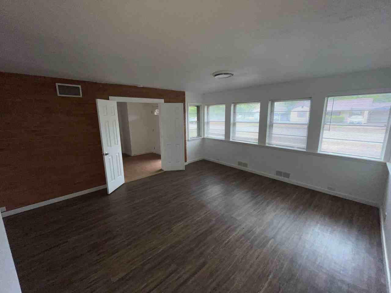 3614 28th St - Photo 6 of 13