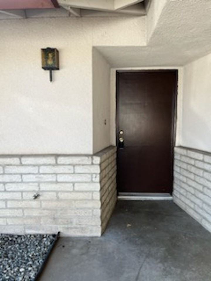 Holte & Associates-Briarwood Ave - Photo 2 of 16