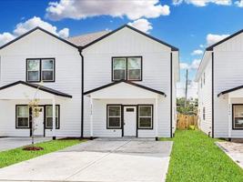 featured image of 8214 Parker Rd