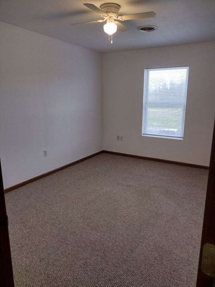 1260 Sanpat Lane - Photo 3 of 13