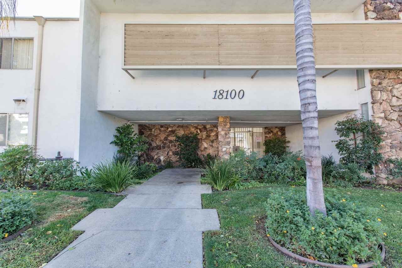 18100 Roscoe Blvd Northridge, CA 91325 - Photo 2 of 4