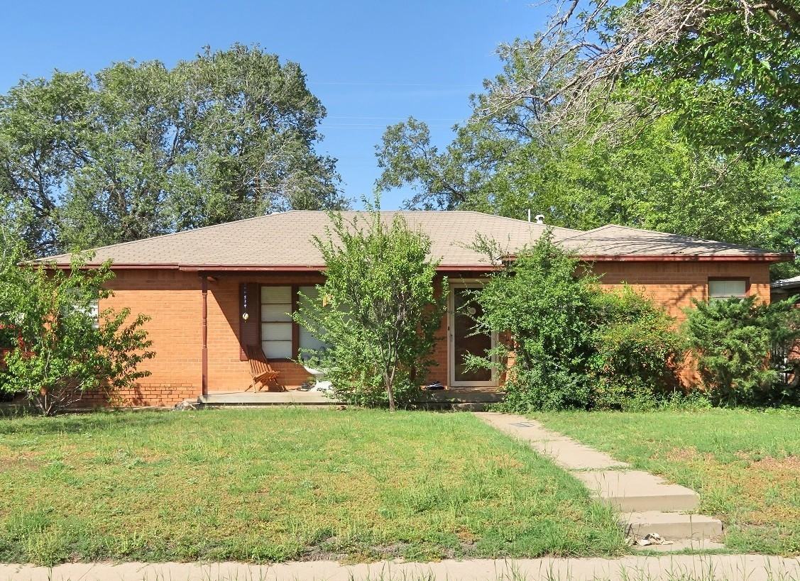 3808 23rd St - Photo 2 of 11