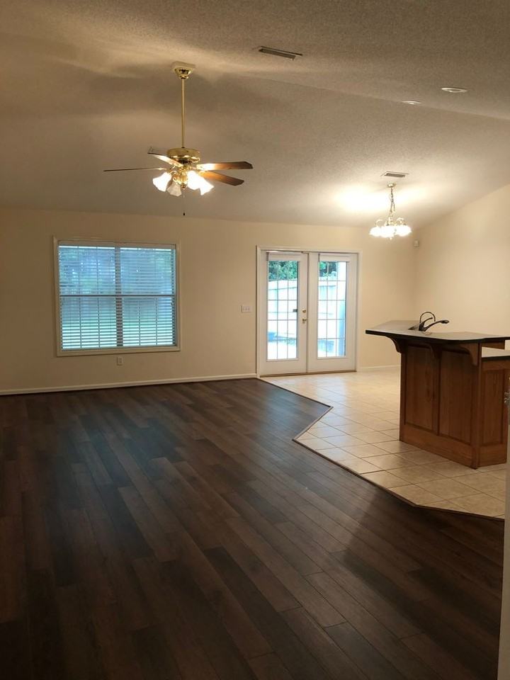 258 Windsor Garden Dr - Photo 6 of 27