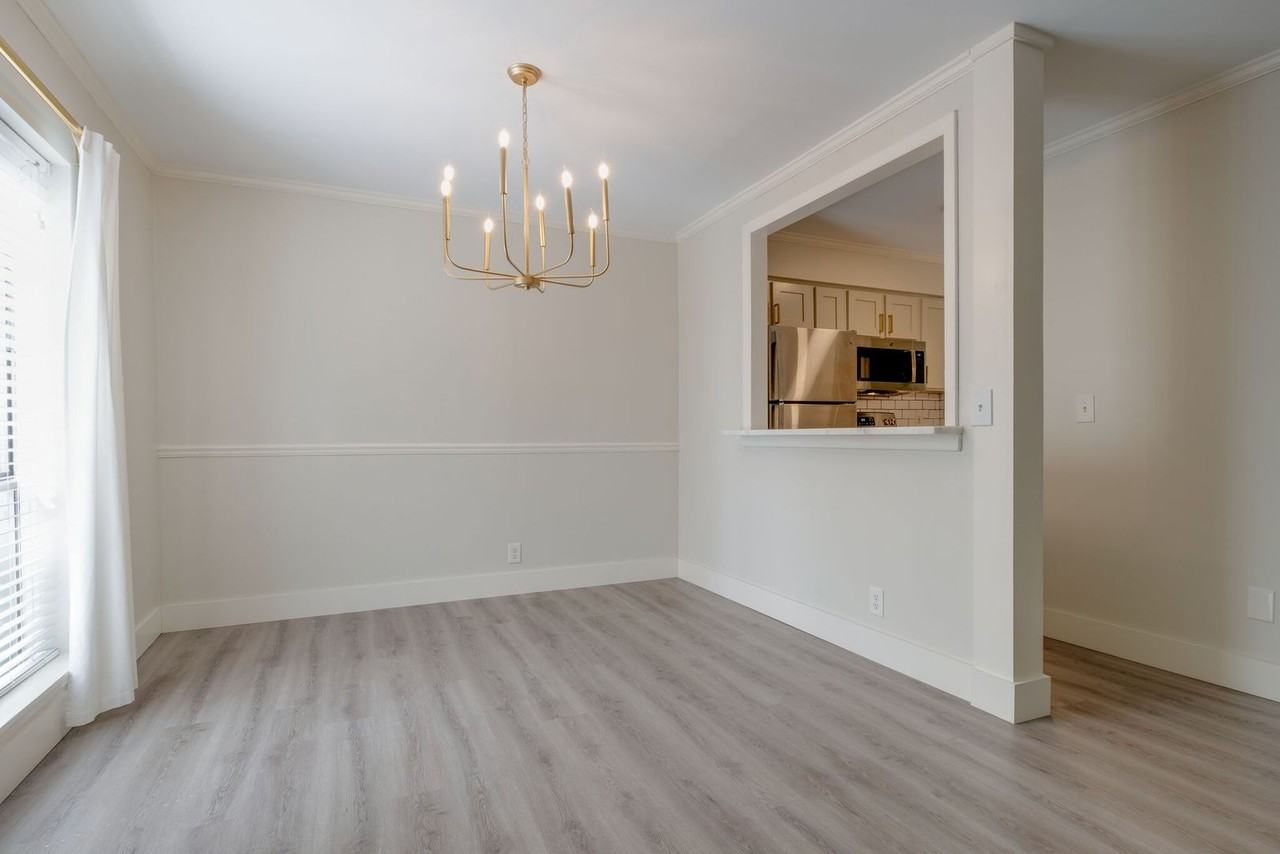 231 Summit Ridge Dr - Photo 4 of 25