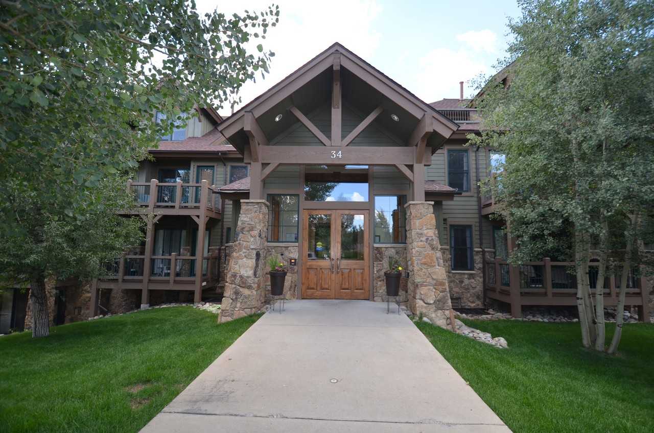 316 316 Highlands Green Lodge - Photo 2 of 21