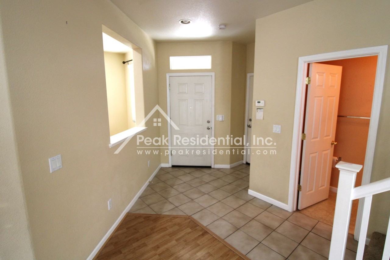 126 Dragonfly Cir - Photo 3 of 29