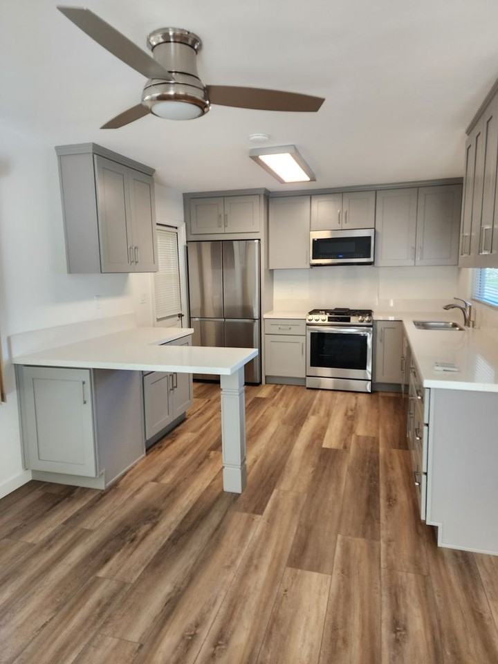 8042 Taylor Dr - Photo 5 of 20