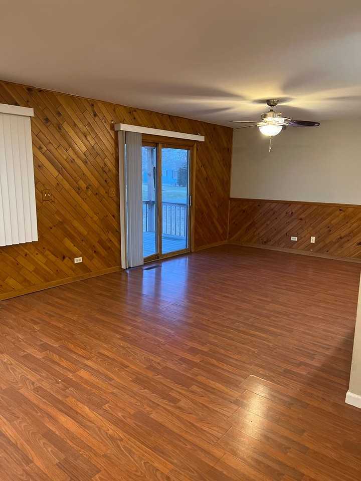 436 King St - Photo 2 of 15