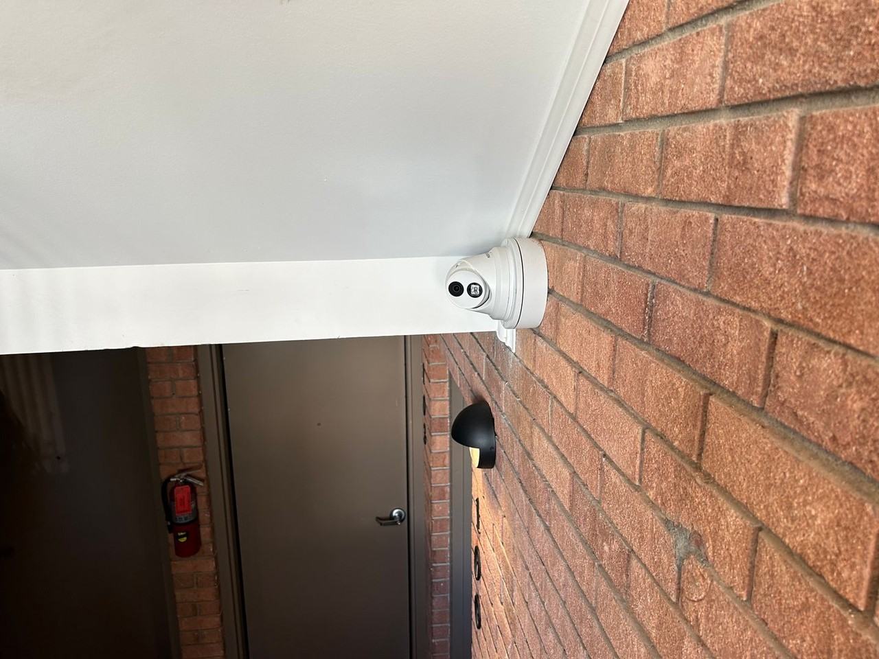 106 S Anderson St - Photo 3 of 19