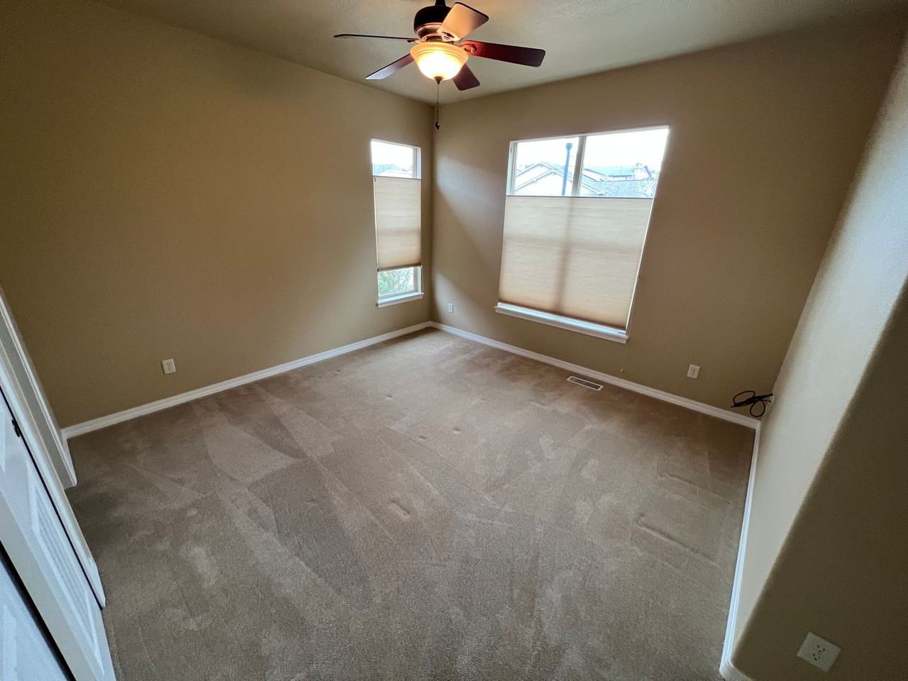 2483 Cinnabar Rd - Photo 3 of 28