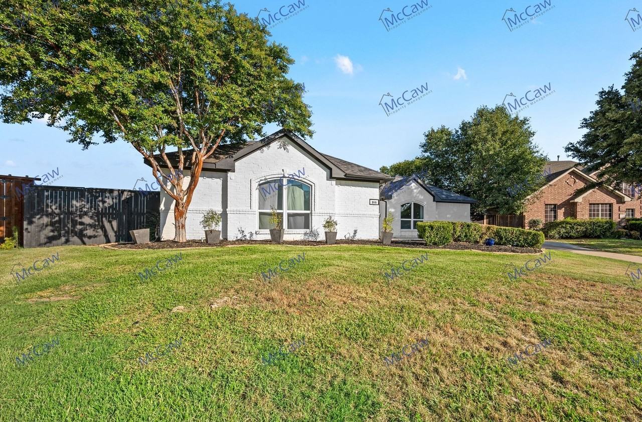 315 Mckenzie Dr - Photo 2 of 20