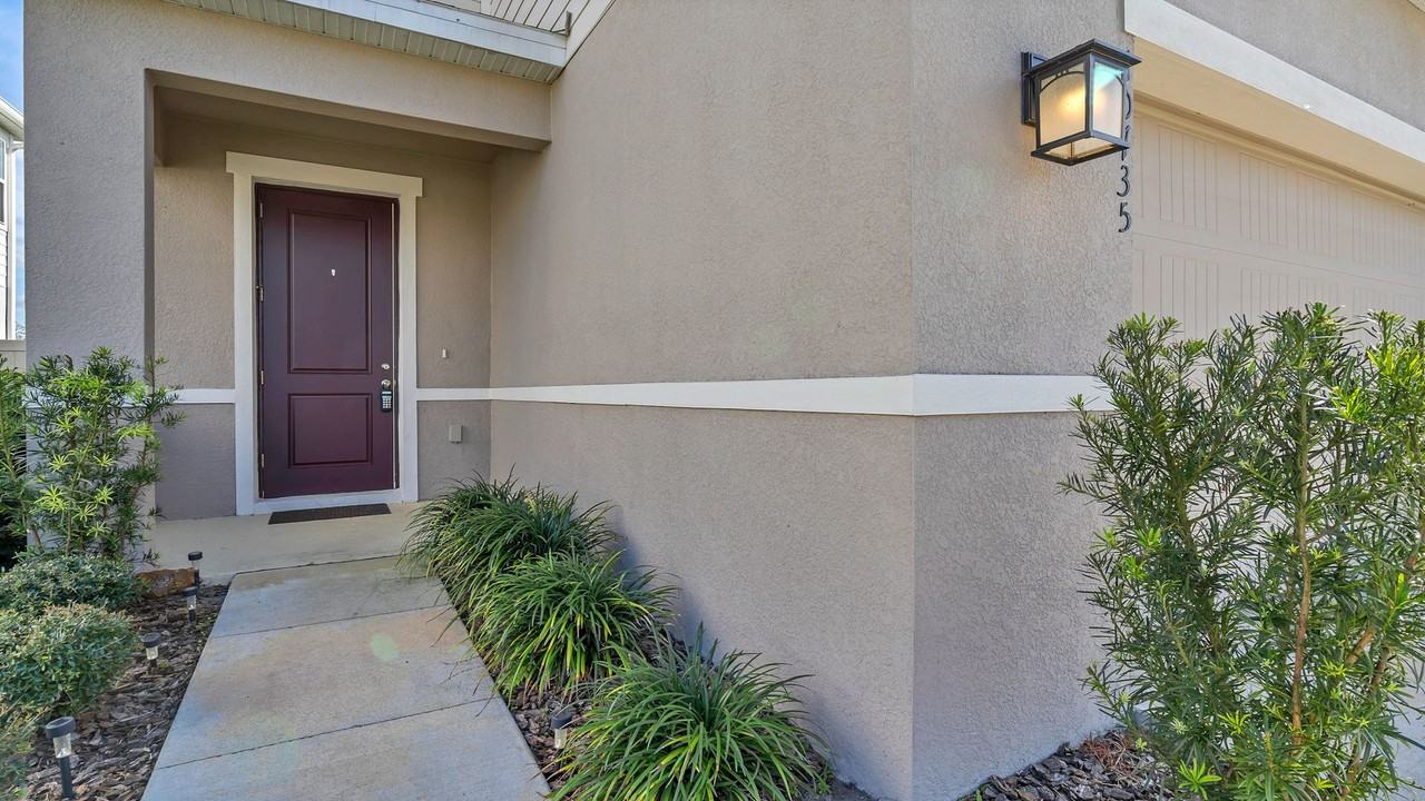 10735 Hawks Landing Dr - Photo 2 of 25