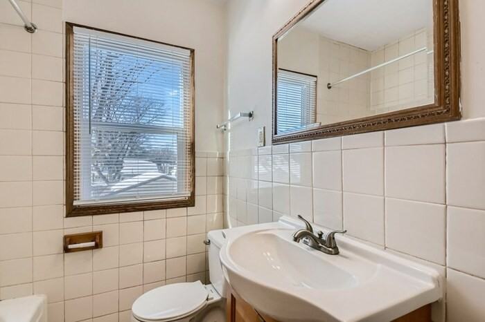 3727 Logan Ave N - Photo 2 of 11