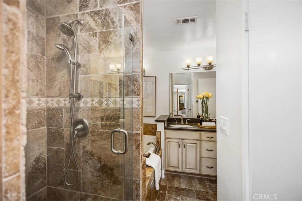 23296 Buckland Ln - Photo 4 of 8