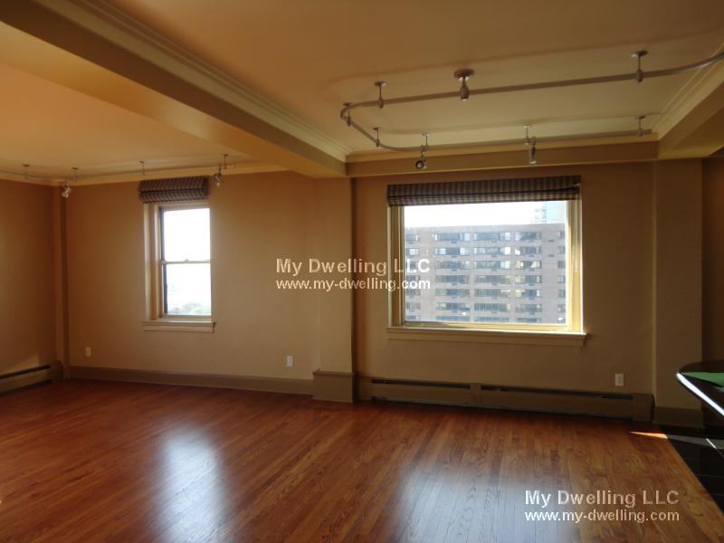 1830 E Kane Pl - Photo 3 of 26