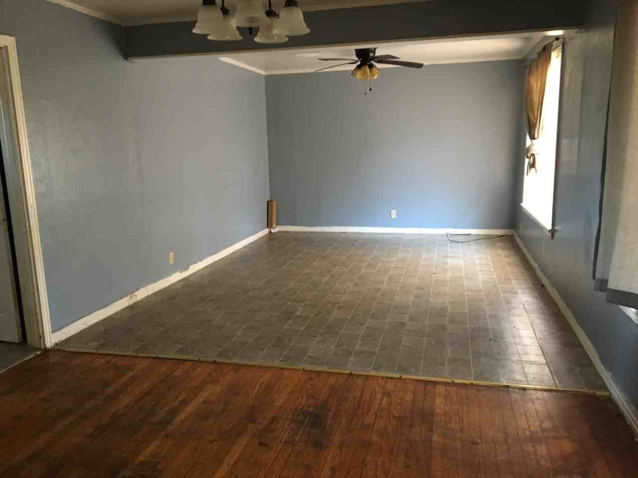 1208 Fairfield Dr #NA - Photo 6 of 10