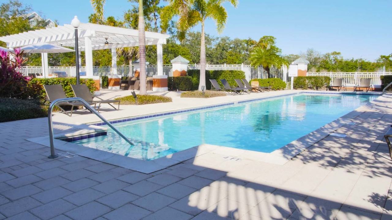 11850 11850 Dr M.l.k. Jr St N #3 - Photo 5 of 29