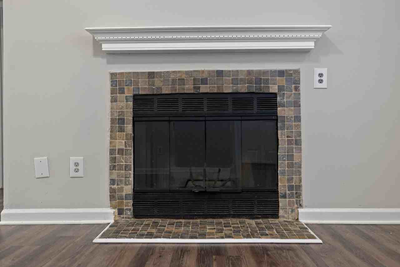 2720 Chelsea Woods Ct #1 - Photo 6 of 24