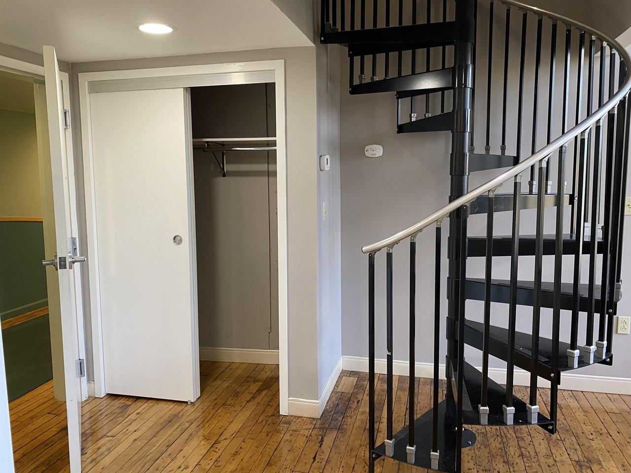 800 James AveUnit 2233 #2233 - Photo 3 of 44