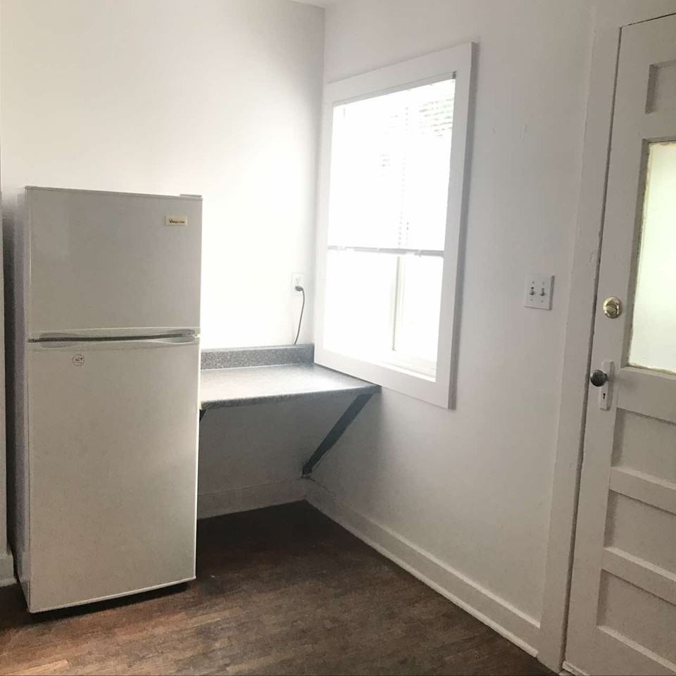 227 N Cleveland Ave #2 - Photo 5 of 11