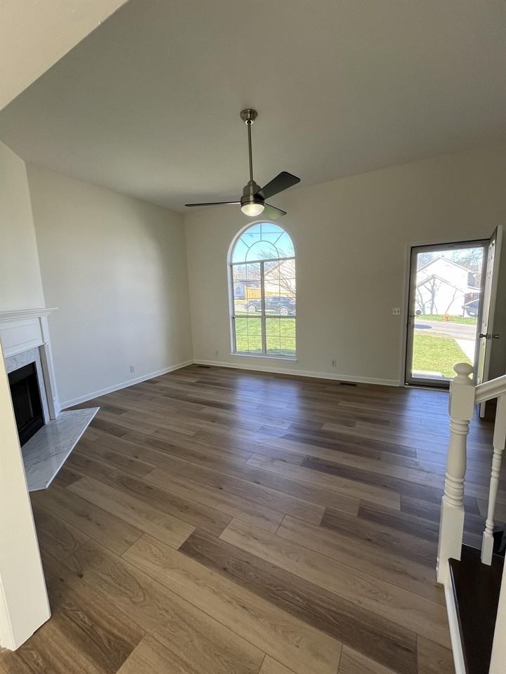 1127 Fitzpatrick Rd #1 - Photo 2 of 35