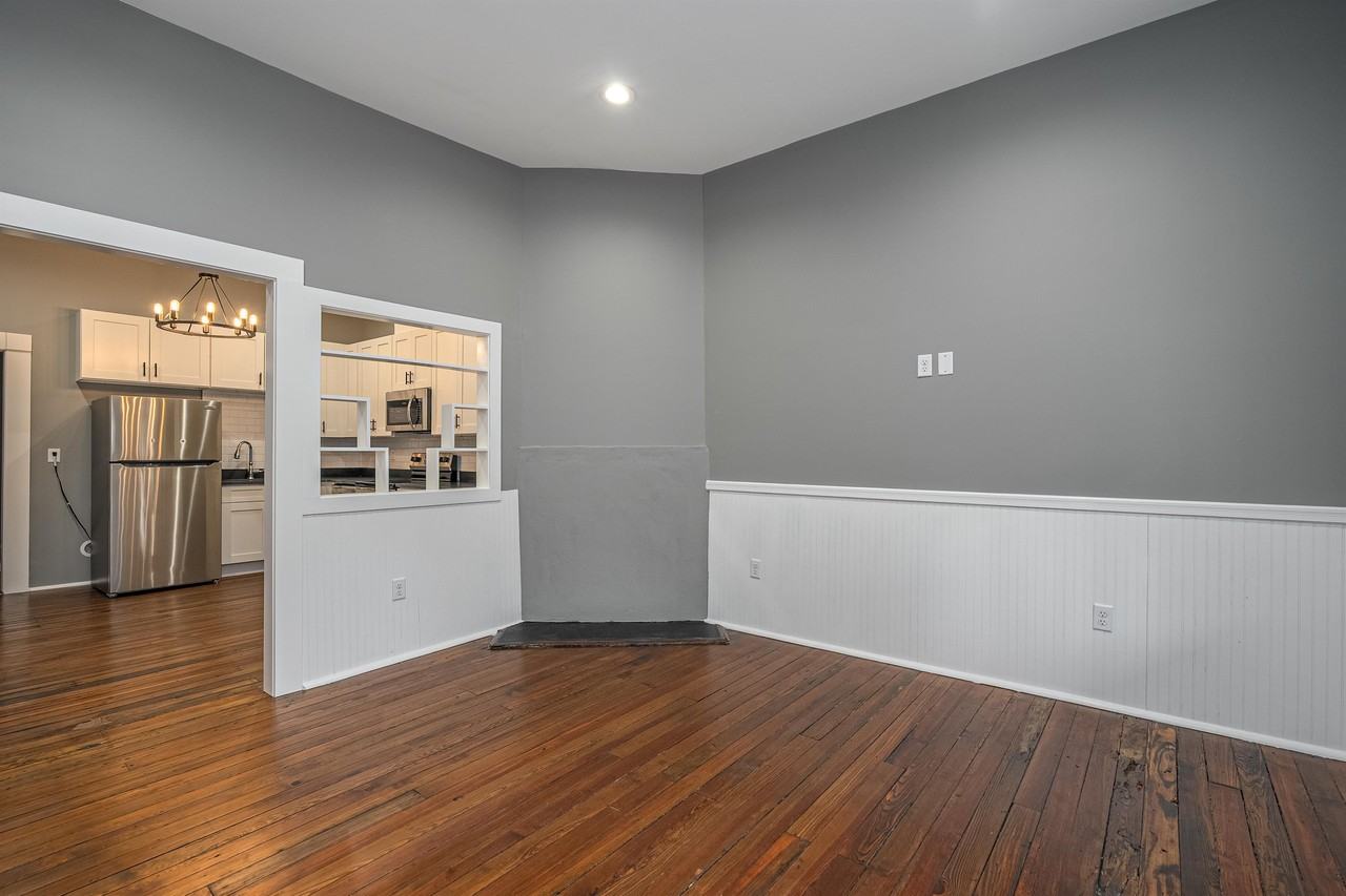 505 West 38th Street #505 - Photo 7 of 18