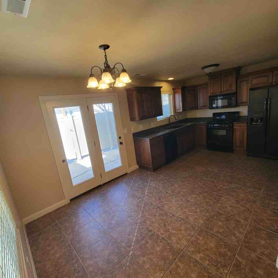 340 W 1425 N #88 - Photo 3 of 21